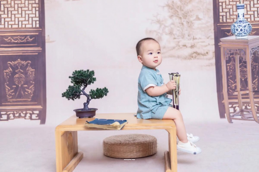 海口宝宝反复发烧呕吐